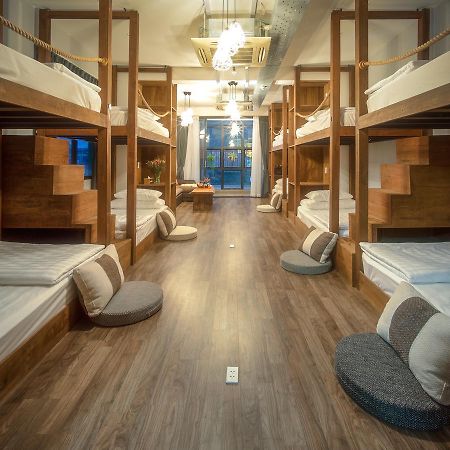 Della Boutique Hotel ホーチミン エクステリア 写真