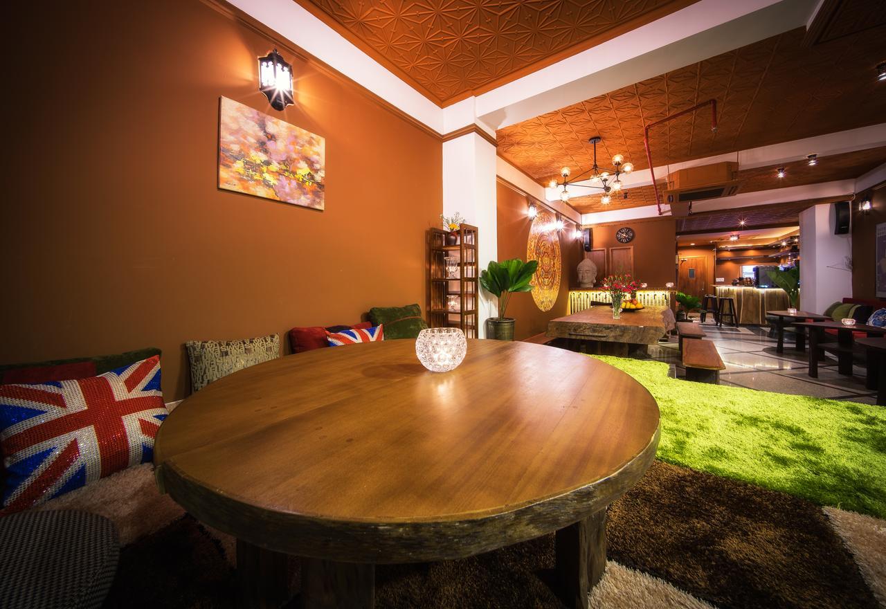 Della Boutique Hotel ホーチミン エクステリア 写真